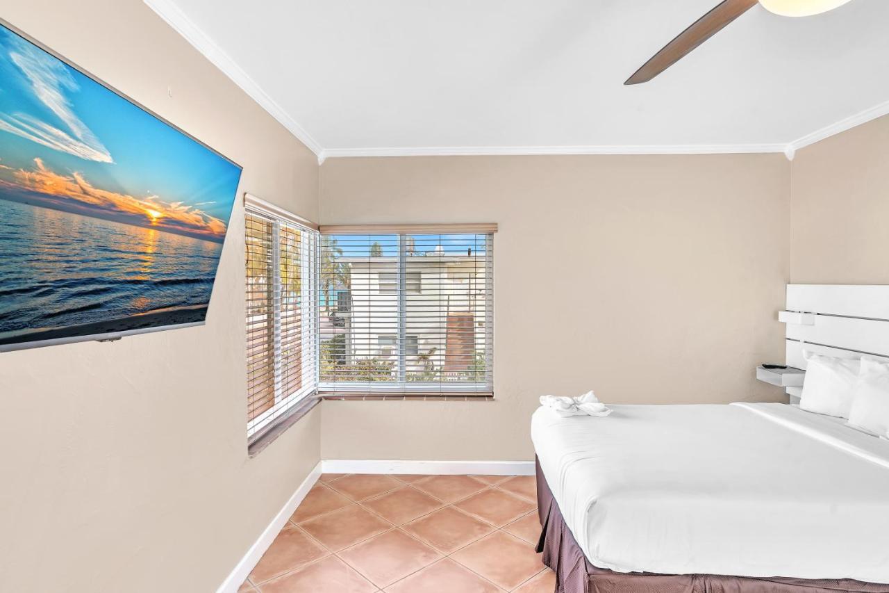 Sea Angel Hotel Beverley Beach Bagian luar foto